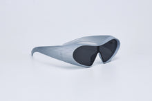 Load image into Gallery viewer, DALLAN SUNGLASSES SILVER/BLACK