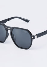 Load image into Gallery viewer, DAEMYN POLARIZED SUNGLASSES BLACK/BLACK