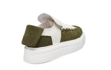 Load image into Gallery viewer, FELTON BROAD SHOELACE SUEDE LEATHER SNEAKER GREEN