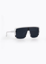 Load image into Gallery viewer, CARLTON SUNGLASSES WHITE/BLACK