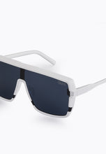 Load image into Gallery viewer, CARLTON SUNGLASSES WHITE/BLACK