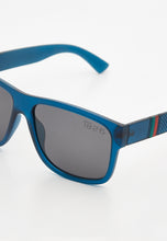 Load image into Gallery viewer, AADOLF POLARIZED SUNGLASSES BLUE/GREY