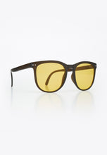 Load image into Gallery viewer, BASSETT FOLDABLE SUNGLASSES BROWN/TEA