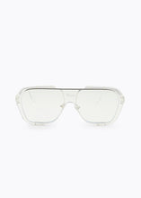 Load image into Gallery viewer, CARDWELL SUNGLASSES SILVER/CLEAR