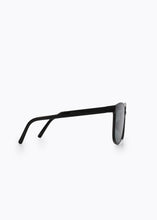 Load image into Gallery viewer, CALEB FOLDABLE SUNGLASSES BLACK/BLACK