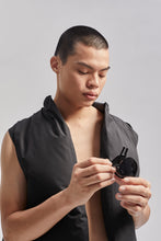 Load image into Gallery viewer, CALEB FOLDABLE SUNGLASSES BLACK/BLACK